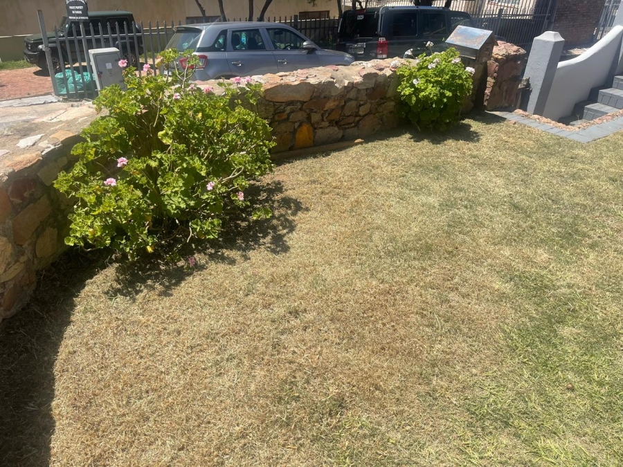 3 Bedroom Property for Sale in Mossel Bay Central Western Cape